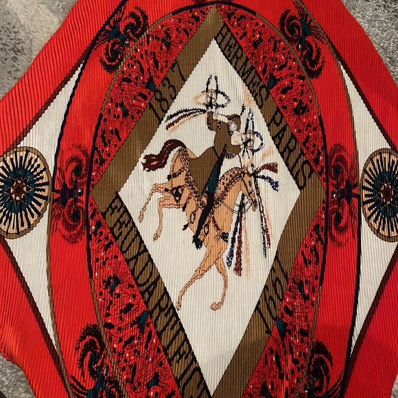 Vintage Hermes Scarf - Picture 4 of 4